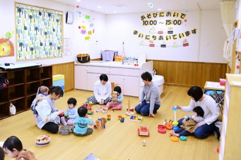 子育て支援について 学校法人神宮学院 認定こども園 神宮幼稚園 じんぐう保育園